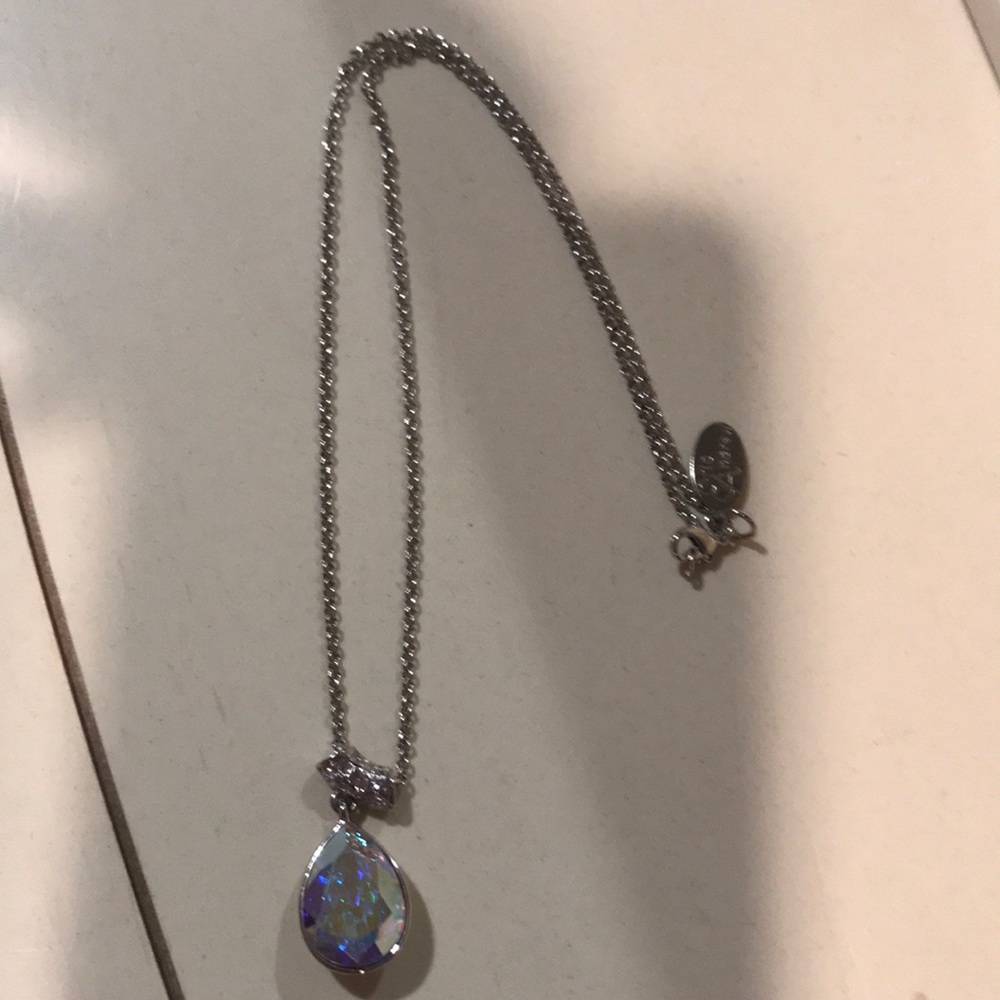 Crystal pendant
